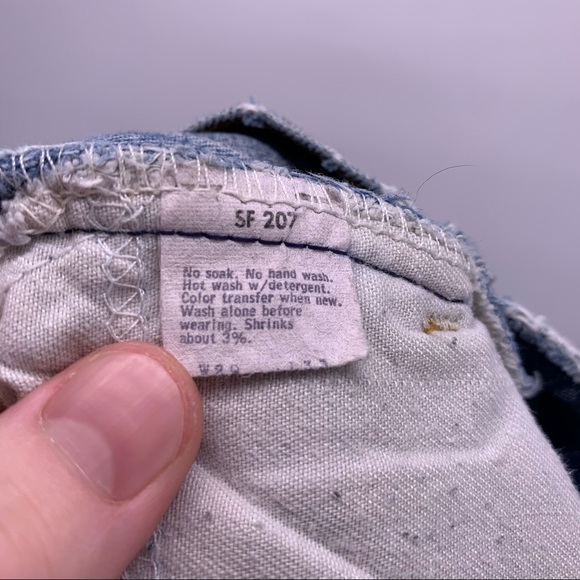 VINTAGE Levi’s Orange Tab Distressed Jean Shorts size 25 - Picture 6 of 11